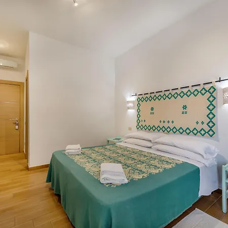 Le Mimose 3* San Teodoro (Sardinia)