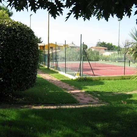 Le Mimose Отель 3*