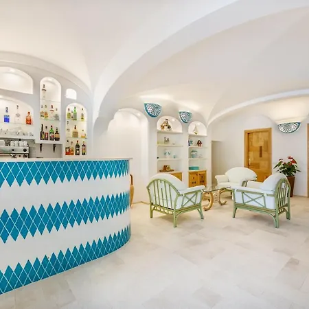 Le Mimose 산테오도로