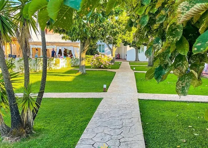 Le Mimose Hotel San Teodoro (Sardinia)