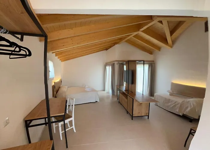 Le Mimose San Teodoro (Sardinia)