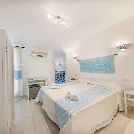 Le Mimose 3* San Teodoro (Sardinia)