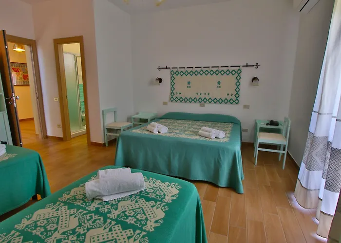 Le Mimose 3* San Teodoro (Sardinia)